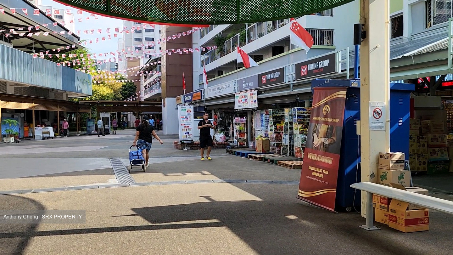 Jurong West Street 41 (D22), Shop House #438178451